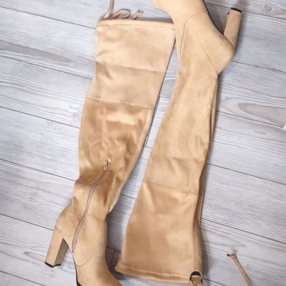 (20-2664) Women's Over the Knee Suede  Boots Sz  7